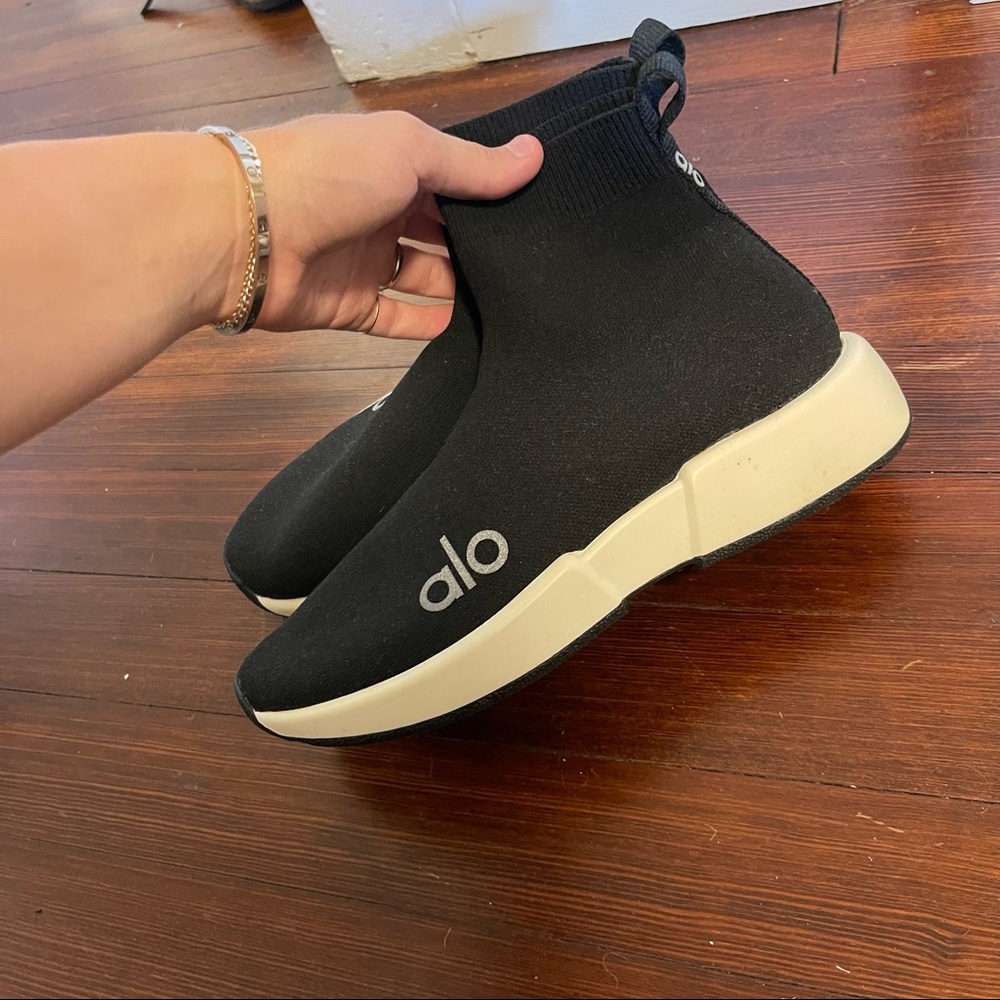All yoga high tops